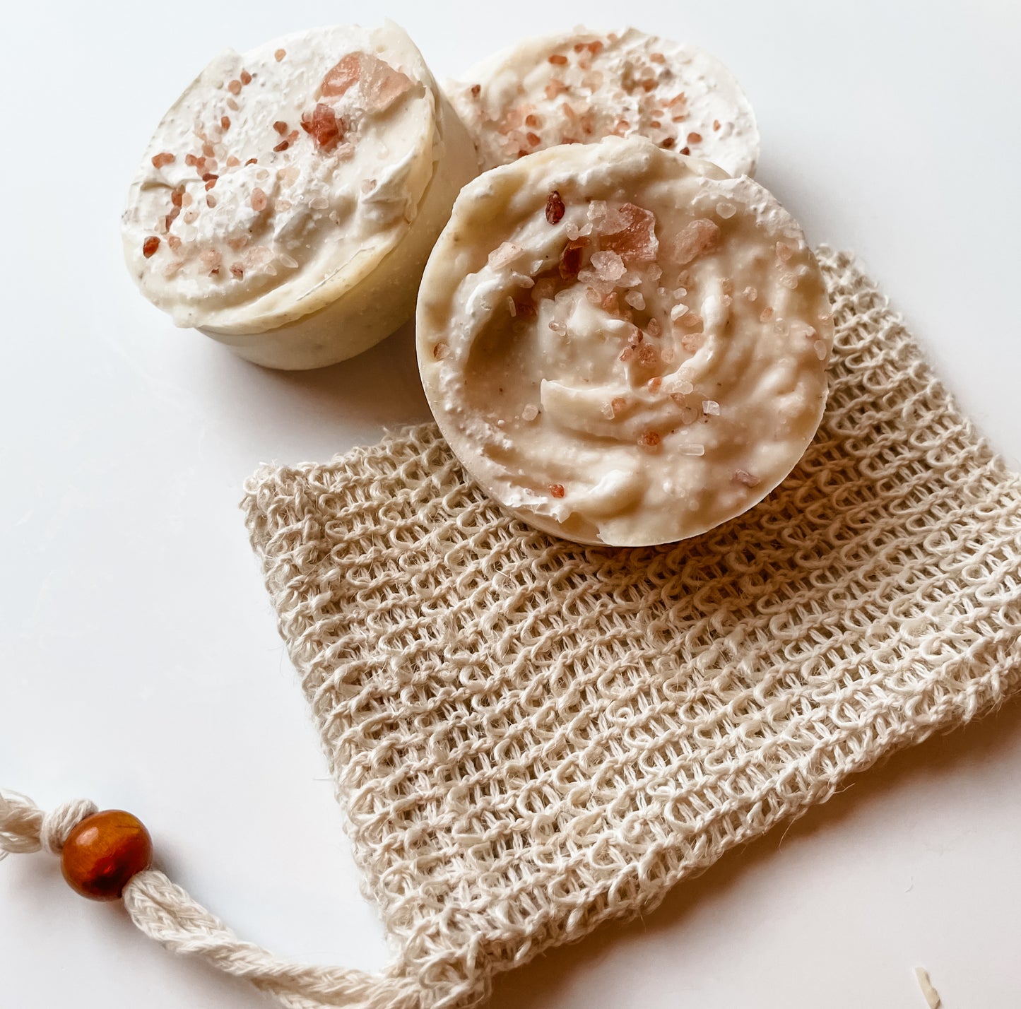 Himalayan Salt + Water Lily Exfoliating Soap Bar with Sisal Soap Saving Pouch