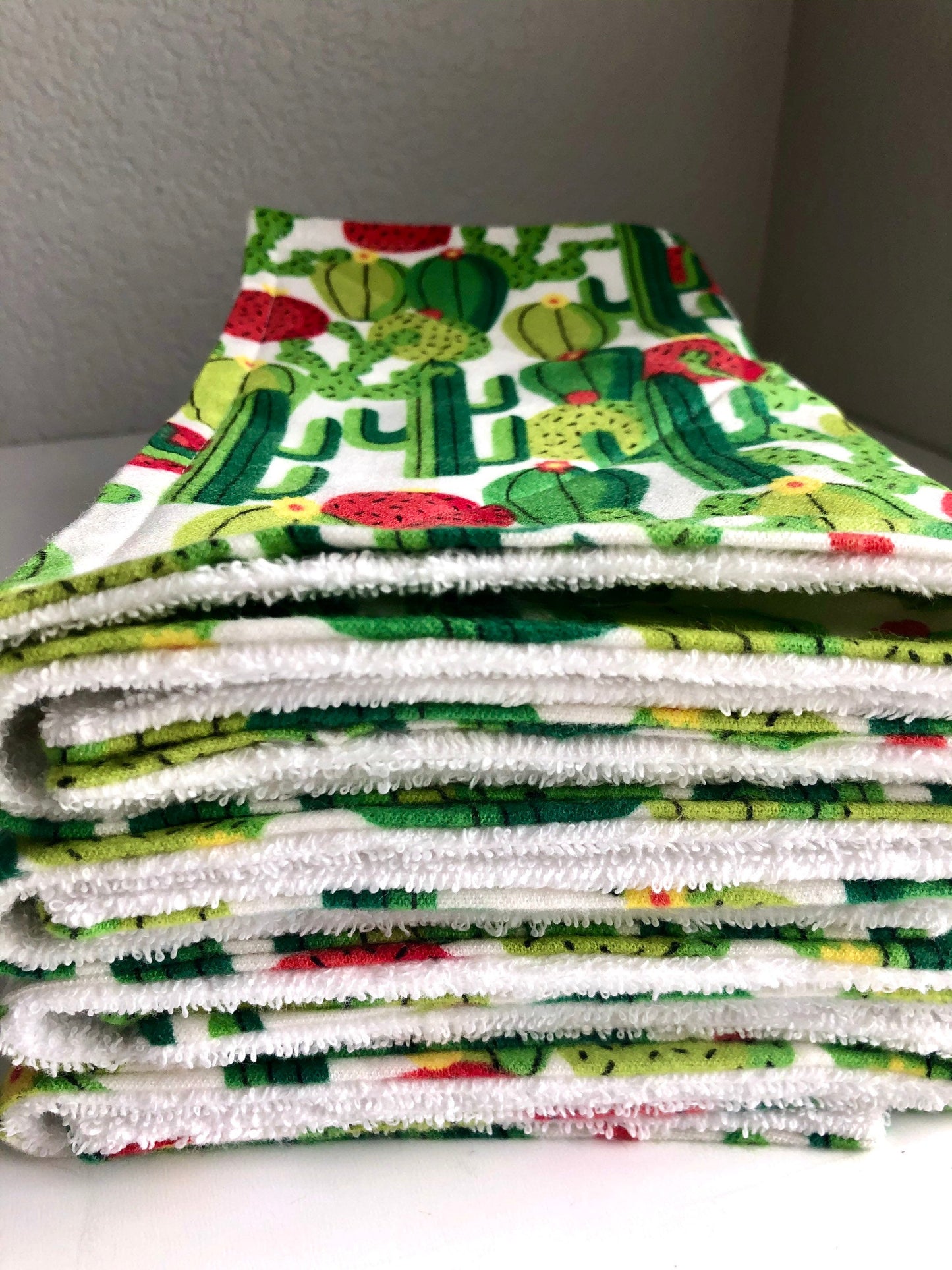 Roll of 8 2PLY Desert Bloom Cactus Reusable No Paper Towels With Or Without Snaps